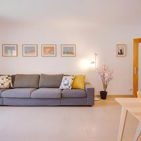 Stylish 2 Bd With Pool Wi-fi Ac Garage 2km 아파트 *