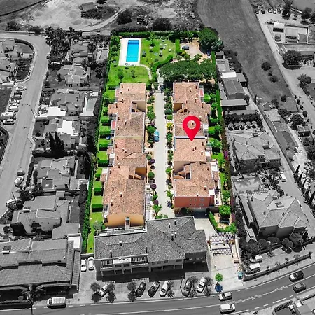 شقة Stylish 2 Bd With Pool Wi-fi Ac Garage 2km *